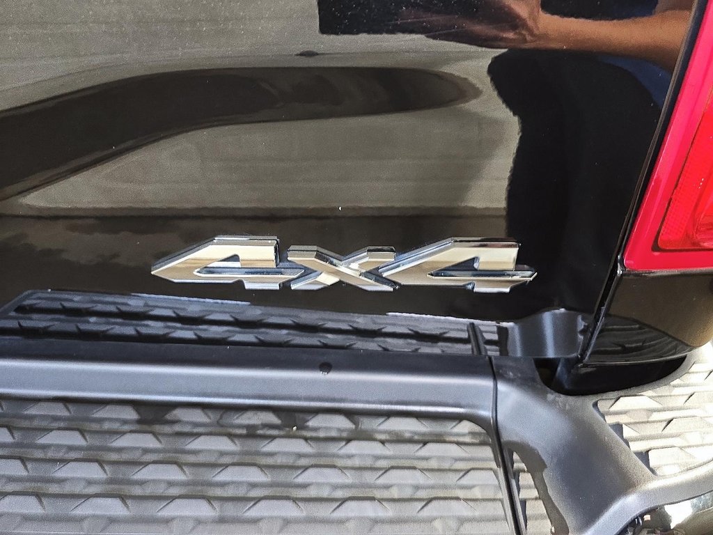 Ram 3500 LARAMIE LONGHORN 4X4 CREW CAB 2019 à Sherbrooke, Québec - 16 - w1024h768px