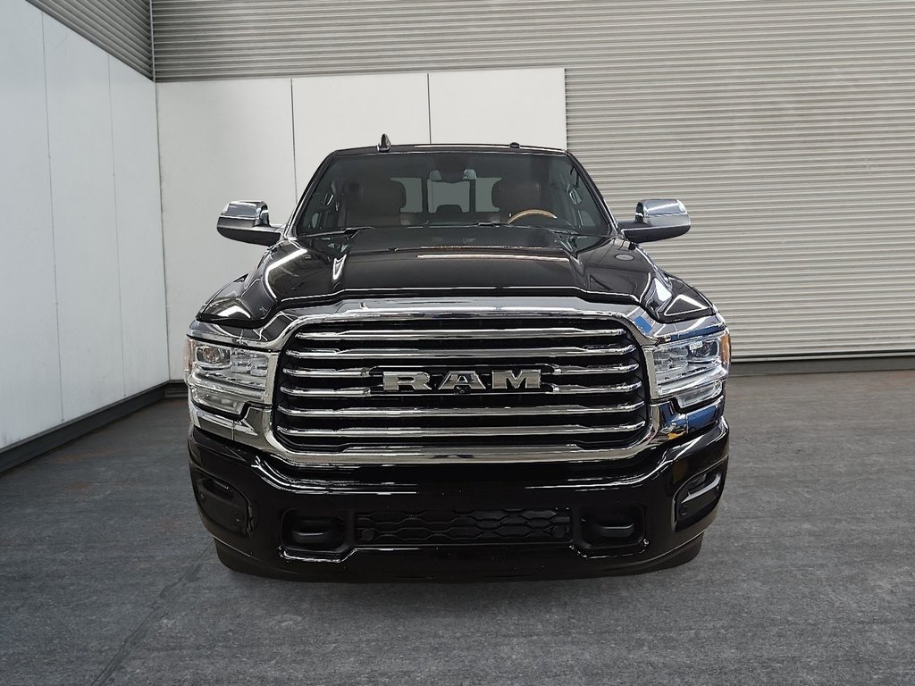 Ram 3500 LARAMIE LONGHORN 4X4 CREW CAB 2019 à Sherbrooke, Québec - 2 - w1024h768px