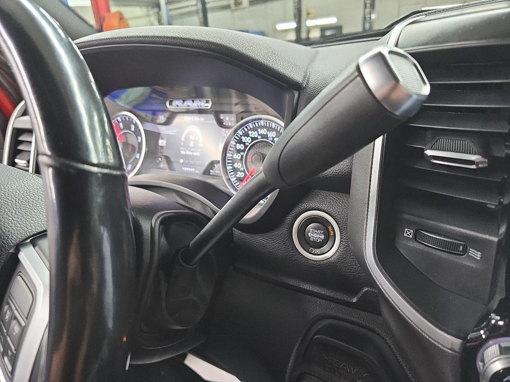 Ram 3500 Big Horn 2022 à Sherbrooke, Québec - 15 - w1024h768px