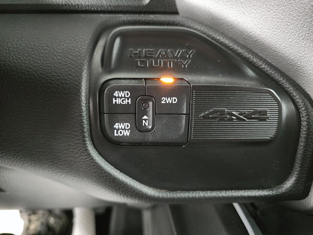 Ram 3500 Big Horn 2022 à Sherbrooke, Québec - 16 - w1024h768px