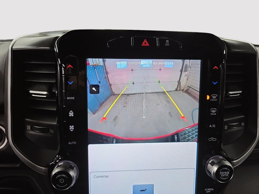 Ram 3500 Big Horn 2022 à Sherbrooke, Québec - 18 - w1024h768px