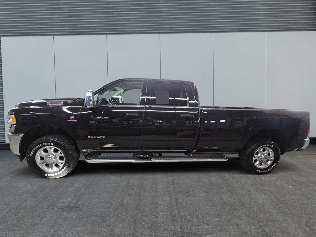 Ram 3500 LARAMIE // DIESEL // 3500 // BOÎTE DE 8 PIEDS 2023-4