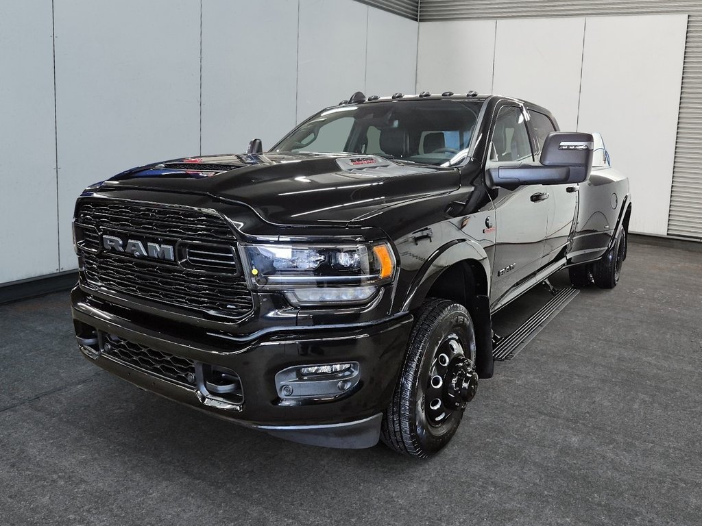 Ram 3500 LIMITED 4X4 CREW CAB NIGHT EDITION // ROUE DOUBLE 2024 à Sherbrooke, Québec - 1 - w1024h768px