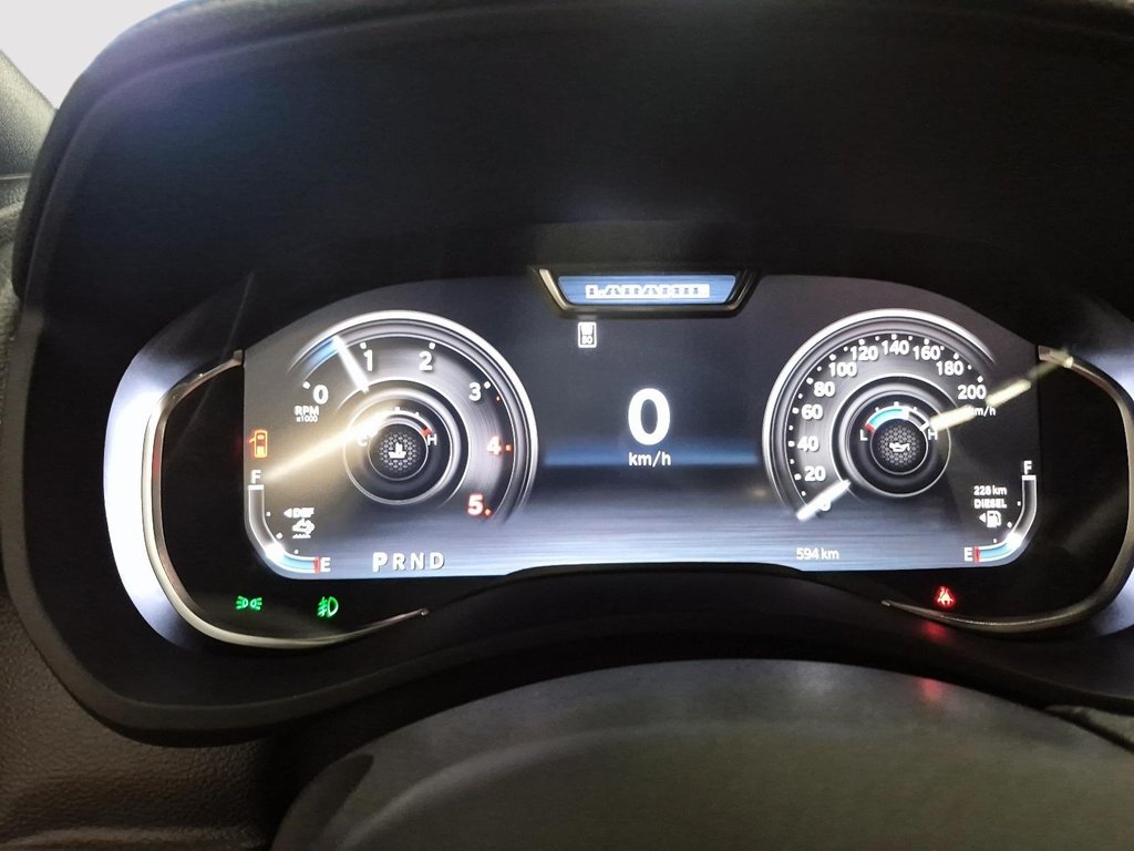 2025 Ram 3500 in Sherbrooke, Quebec - 14 - w1024h768px