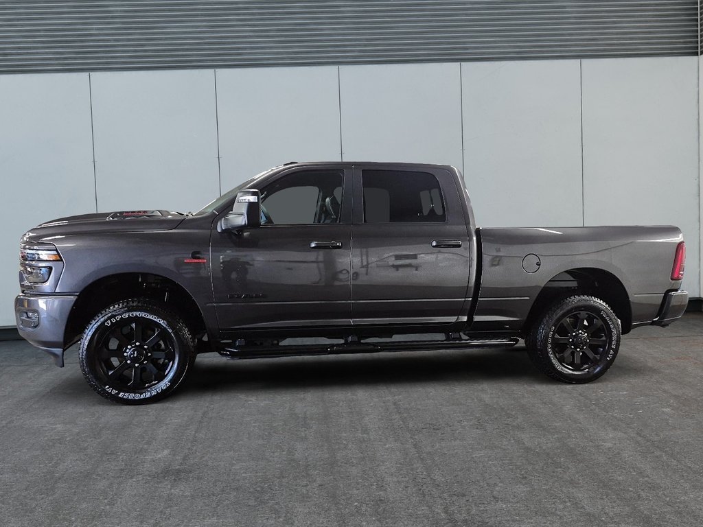 2025 Ram 3500 in Sherbrooke, Quebec - 5 - w1024h768px