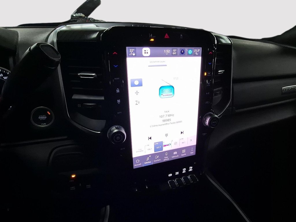 2026 Ram 3500 BIG HORN in Sherbrooke, Quebec - 19 - w1024h768px