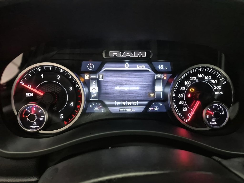 2026 Ram 3500 BIG HORN in Sherbrooke, Quebec - 14 - w1024h768px