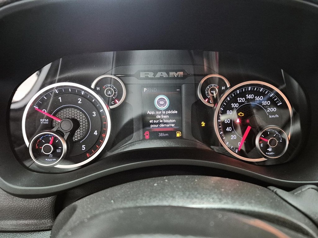 Ram 3500 TRADESMAN 2026 à St-Jean-Sur-Richelieu, Québec - 14 - w1024h768px