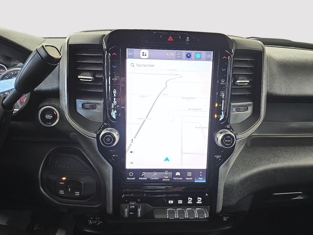 2026 Ram 3500 TRADESMAN in St-Jean-Sur-Richelieu, Quebec - 12 - w1024h768px