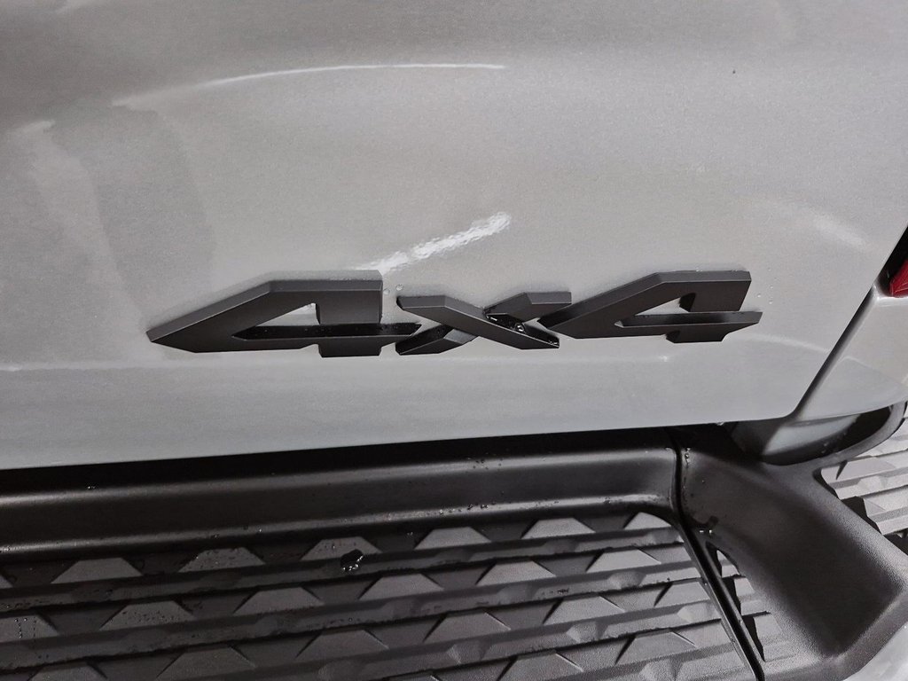 2026 Ram 3500 LARAMIE in Sherbrooke, Quebec - 16 - w1024h768px