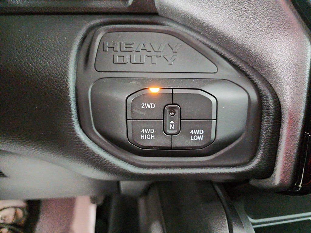 2026 Ram 3500 LARAMIE in St-Jean-Sur-Richelieu, Quebec - 16 - w1024h768px