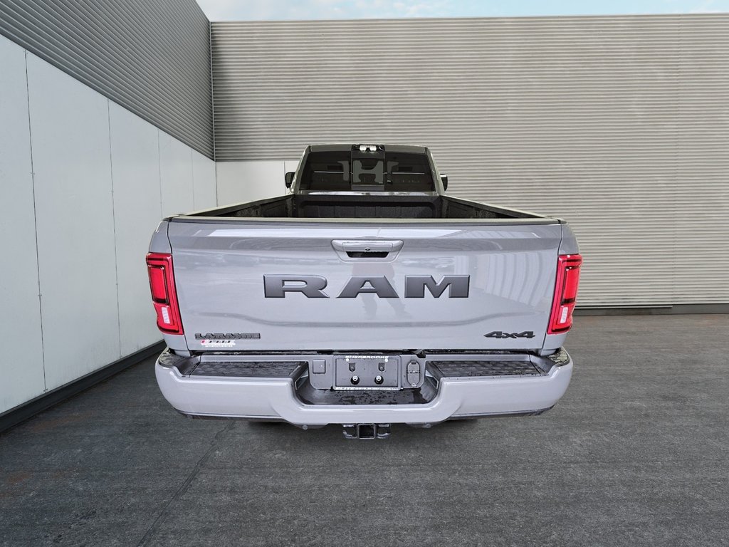 2026 Ram 3500 LARAMIE in St-Jean-Sur-Richelieu, Quebec - 3 - w1024h768px