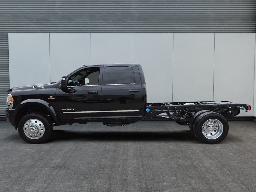 Ram 5500 Chassis LIMITED 4X4 CREW CAB // 60 CA // DIESEL 2024 à Sherbrooke, Québec - 5 - w1024h768px