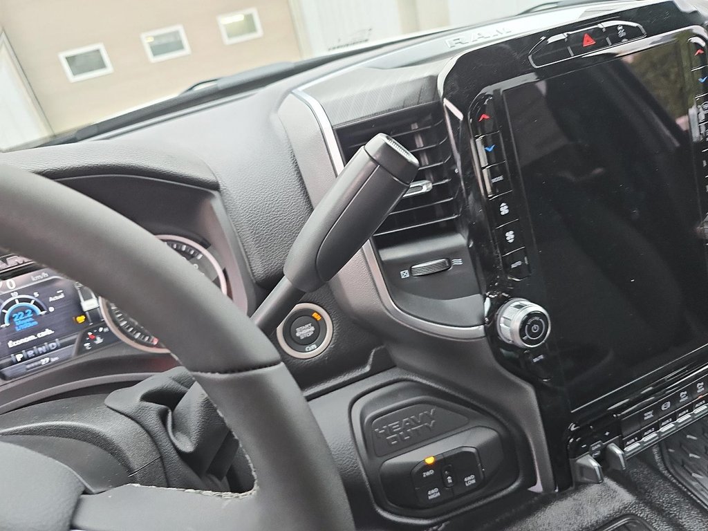 Ram 5500 BIG HORN 2025 à St-Jean-Sur-Richelieu, Québec - 15 - w1024h768px