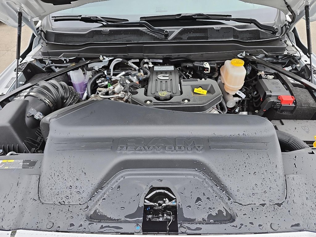 Ram 5500 BIG HORN 2025 à St-Jean-Sur-Richelieu, Québec - 8 - w1024h768px