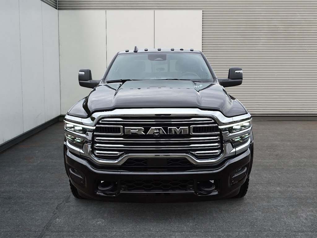 2025 Ram 5500 BIG HORN in St-Jean-Sur-Richelieu, Quebec - 2 - w1024h768px