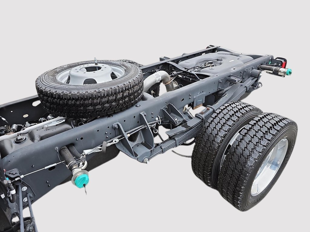 2025 Ram 5500 BIG HORN in St-Jean-Sur-Richelieu, Quebec - 18 - w1024h768px