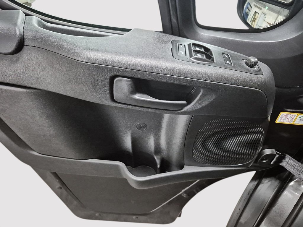 Ram Promaster Cargo Van 2500 SLT+ 2025 à St-Jean-Sur-Richelieu, Québec - 11 - w1024h768px