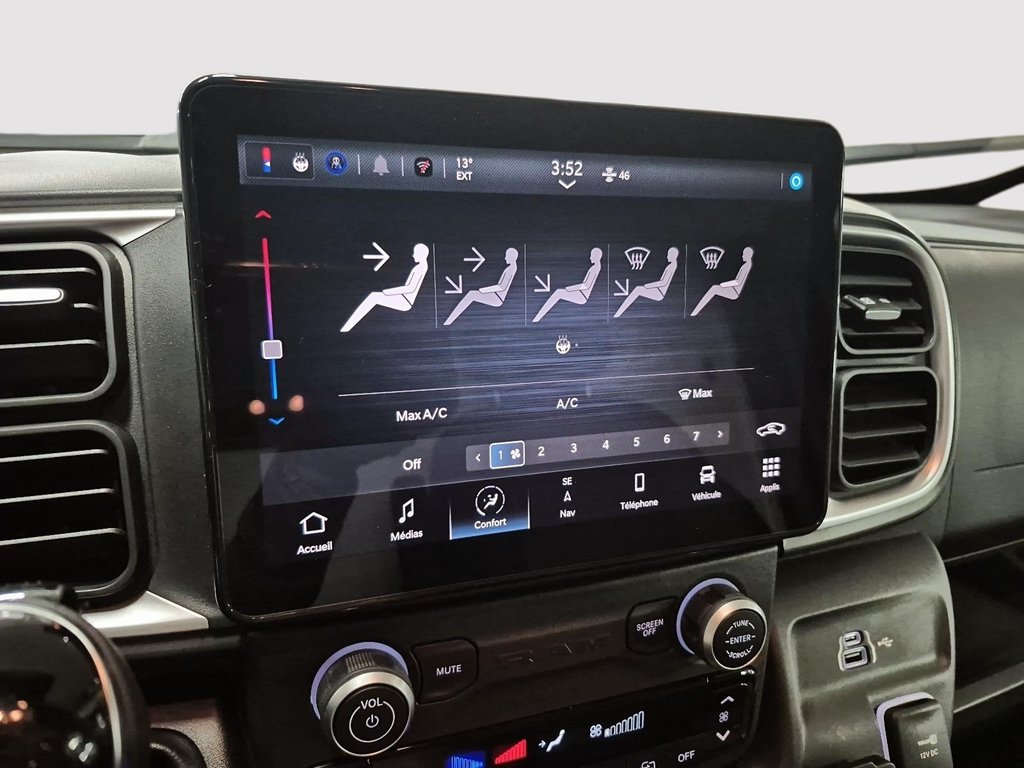 Ram Promaster Cargo Van 2500 SLT+ 2025 à St-Jean-Sur-Richelieu, Québec - 18 - w1024h768px