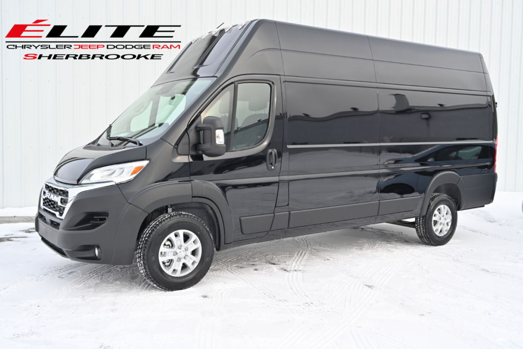 Ram PROMASTER CARGO VAN 3500 SLT 2025 à St-Jean-Sur-Richelieu, Québec - 1 - w1024h768px