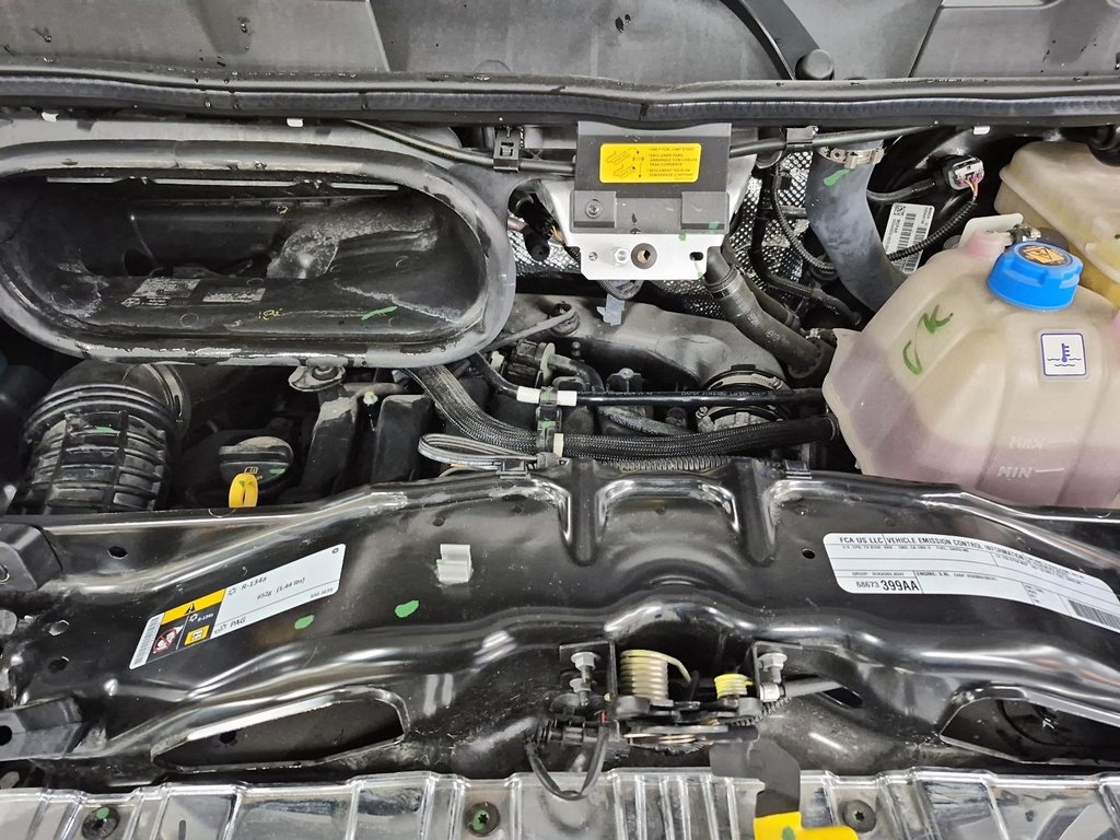 Ram Promaster Cargo Van 3500 SLT 2025 à St-Jean-Sur-Richelieu, Québec - 8 - w1024h768px