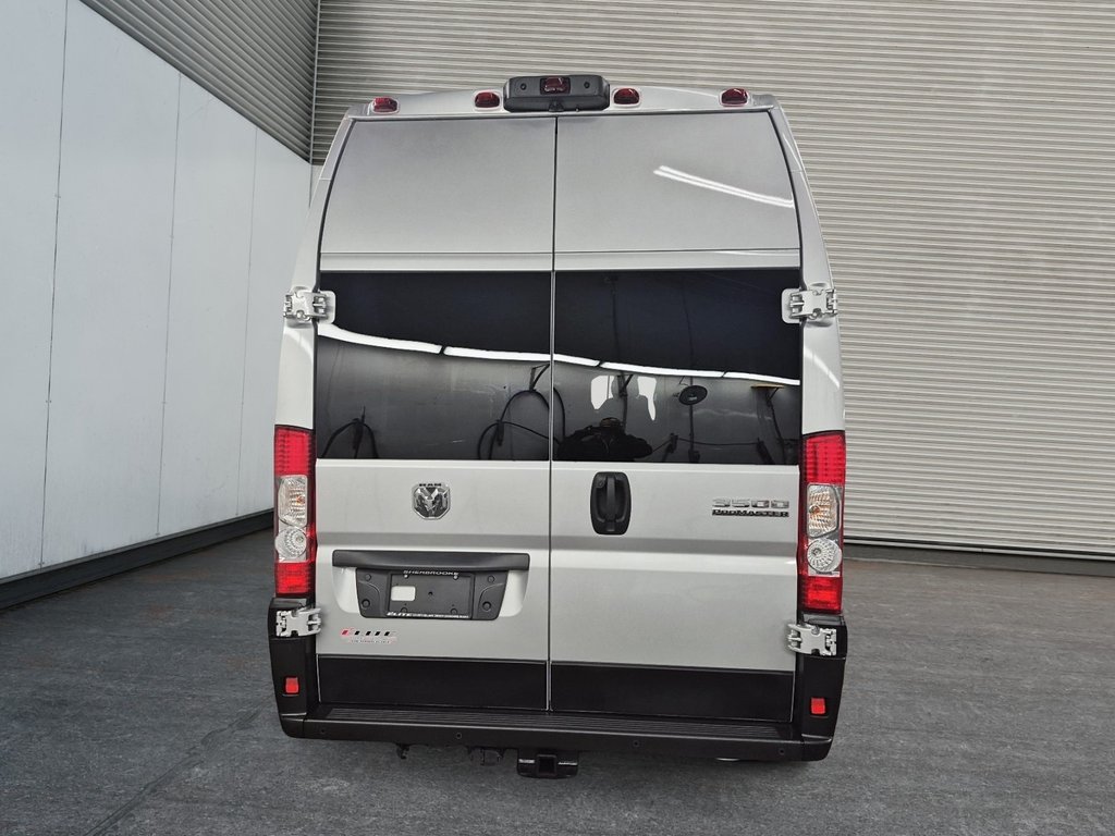 Ram Promaster Cargo Van 3500 SLT 2025 à St-Jean-Sur-Richelieu, Québec - 3 - w1024h768px