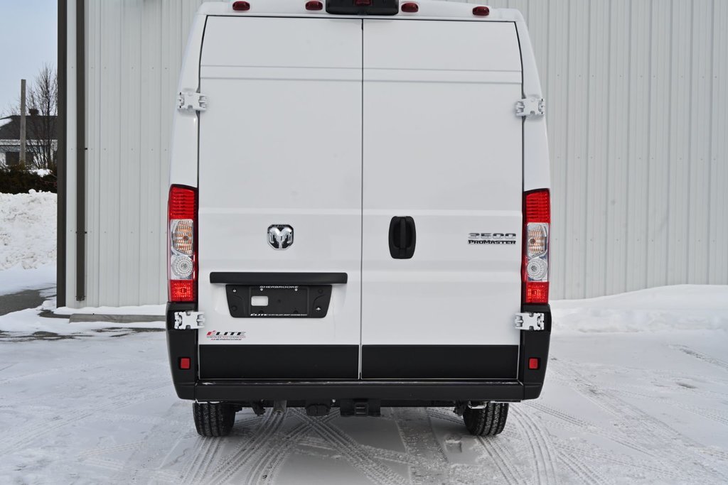 2025 Ram PROMASTER CARGO VAN 3500 TRADESMAN W/ PASS SEAT in Sherbrooke, Quebec - 5 - w1024h768px