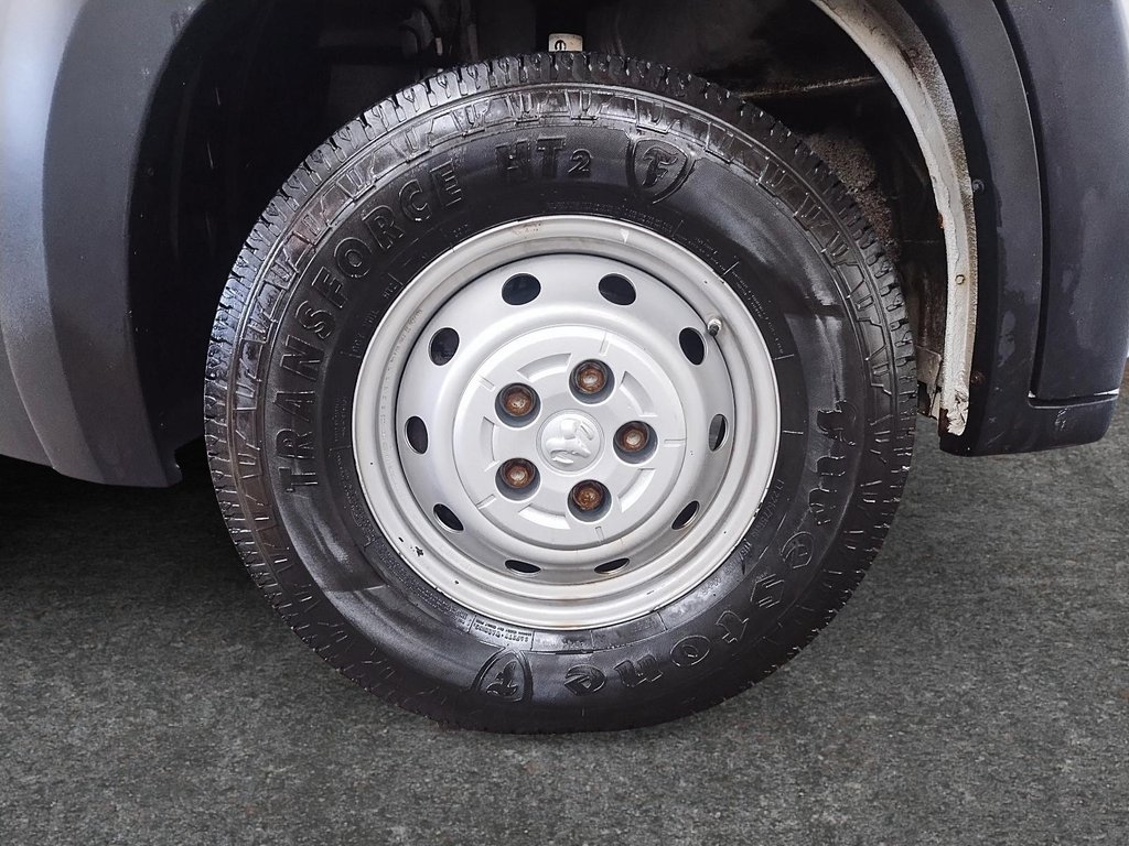 2021 Ram ProMaster Cargo Van 159 WB HIGH ROOF // 3 PLACES // VITRE ARRIÈRE in Sherbrooke, Quebec - 7 - w1024h768px