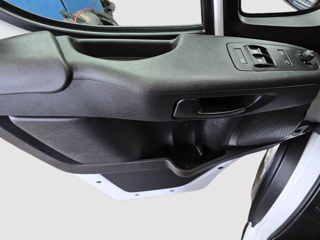 2025 Ram ProMaster Cargo Van TRADESMAN // 3500 // HIGH ROOF in Sherbrooke, Quebec - 11 - w1024h768px