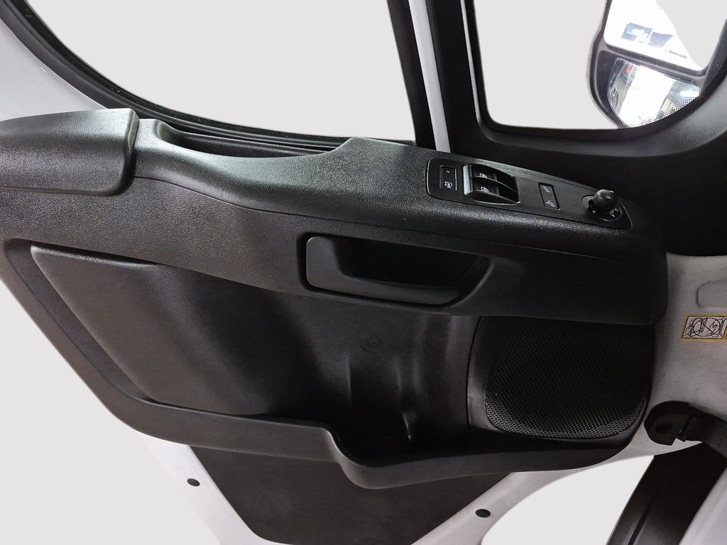 2025 Ram ProMaster Cargo Van TRADESMAN // 2500 // HIGH ROOF in Sherbrooke, Quebec - 11 - w1024h768px
