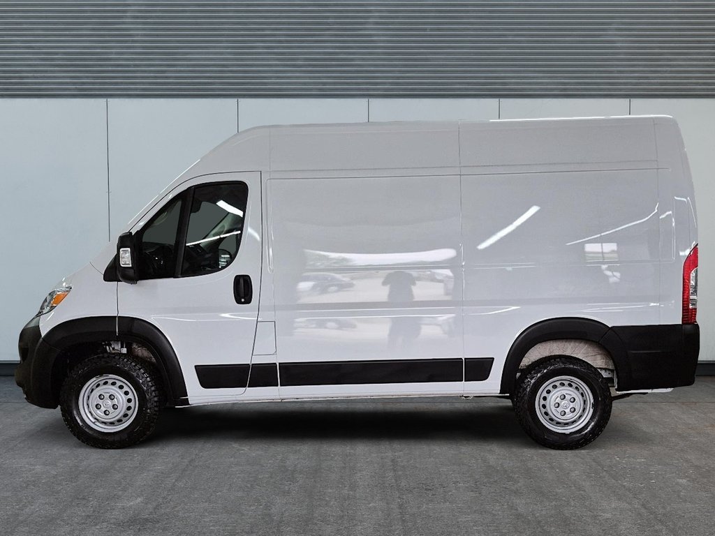 2025 Ram ProMaster Cargo Van TRADESMAN // 2500 // HIGH ROOF in Sherbrooke, Quebec - 5 - w1024h768px
