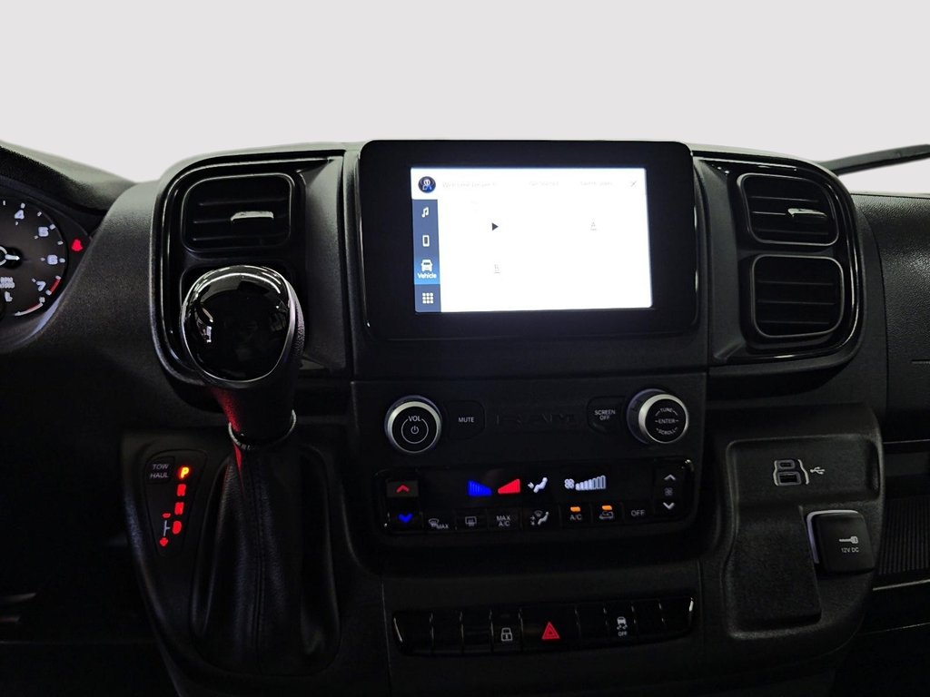 2025 Ram ProMaster Cargo Van 2500 TRADESMAN // HIGH ROOF in Sherbrooke, Quebec - 17 - w1024h768px