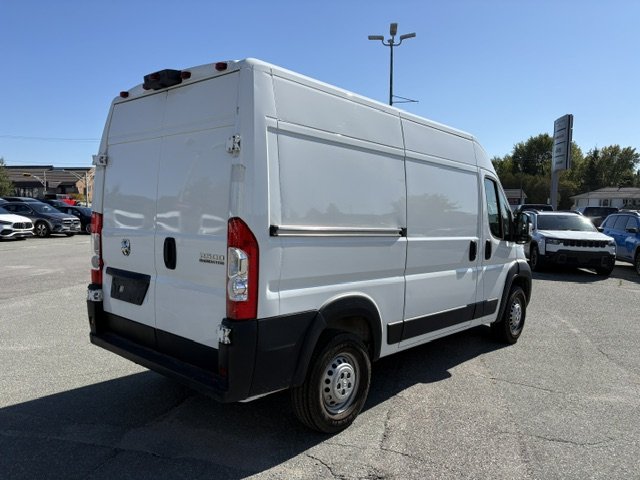 2025 Ram ProMaster Cargo Van TRADESMAN // 2500 // HIGH ROOF in Sherbrooke, Quebec - 5 - w1024h768px