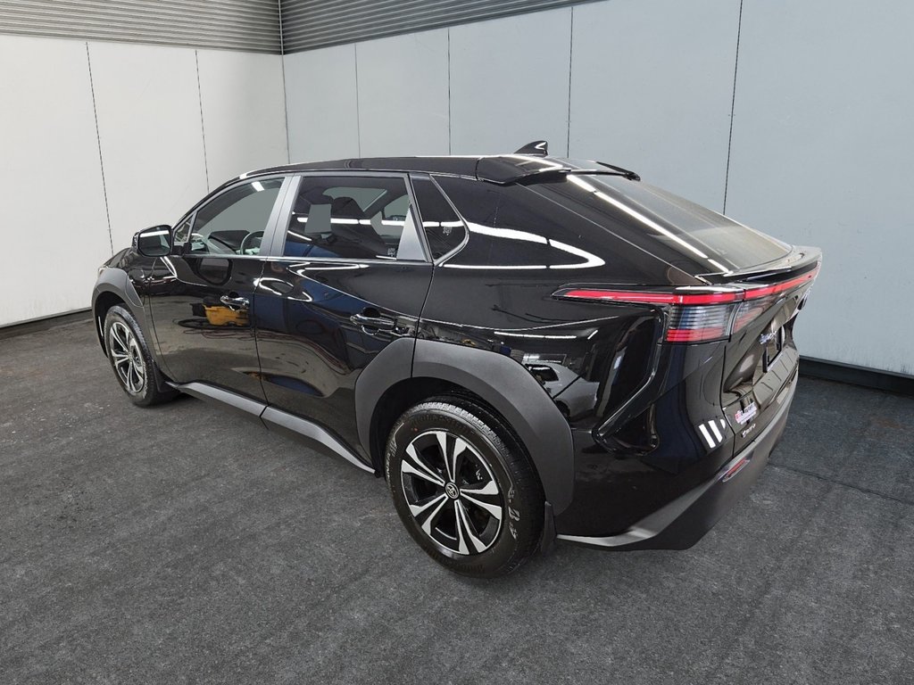 Toyota BZ4X LE 2024 à Sherbrooke, Québec - 4 - w1024h768px