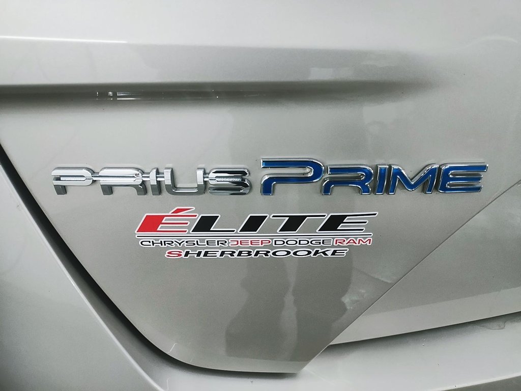 2020 Toyota PRIUS PRIME Hybrid Branchable in Sherbrooke, Quebec - 16 - w1024h768px