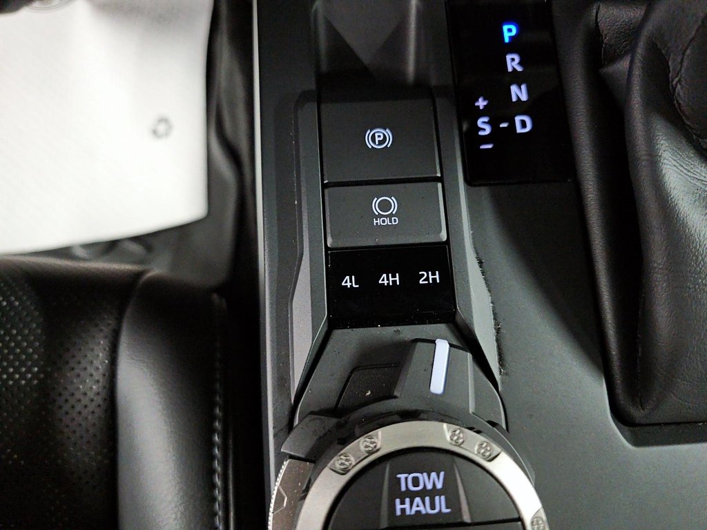 2025 Toyota Tacoma TACOMA // HYBRIDE // TOYOTA in Sherbrooke, Quebec - 16 - w1024h768px