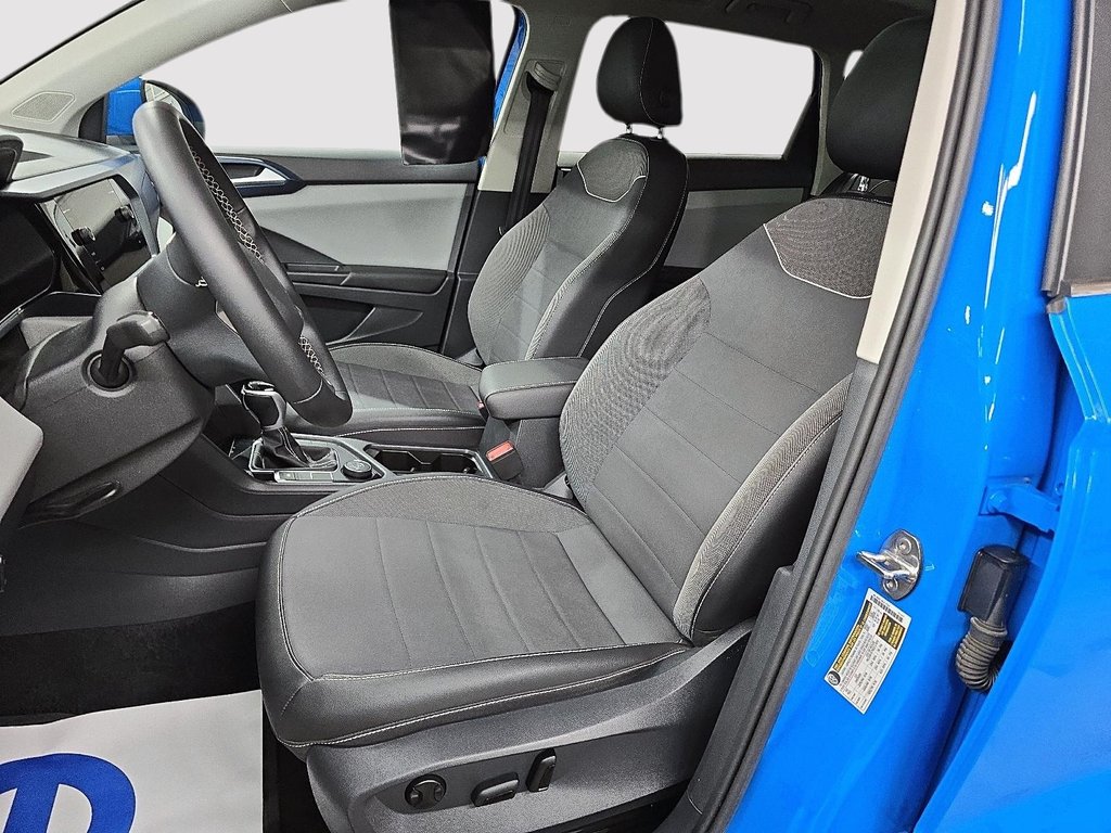 Volkswagen Taos Comfortline 4Motion 2023 à Sherbrooke, Québec - 9 - w1024h768px