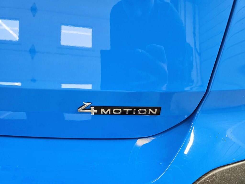 Volkswagen Taos Comfortline 4Motion 2023 à Sherbrooke, Québec - 16 - w1024h768px