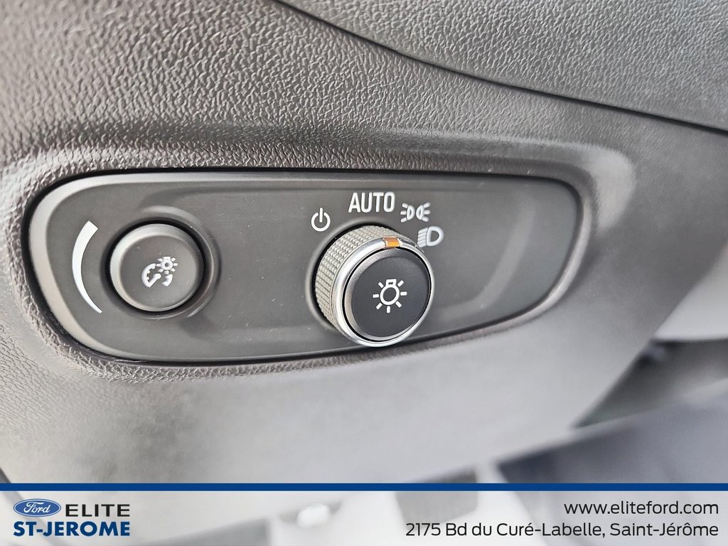 2024 Chevrolet Equinox RS,CUIR,TOIT PANO,ANGLE MORT,SIEGE CHAUFFANT in Charlemagne, Quebec - 16 - w1024h768px