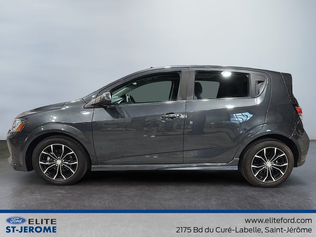 2018 Chevrolet Sonic LT in Charlemagne, Quebec - 9 - w1024h768px