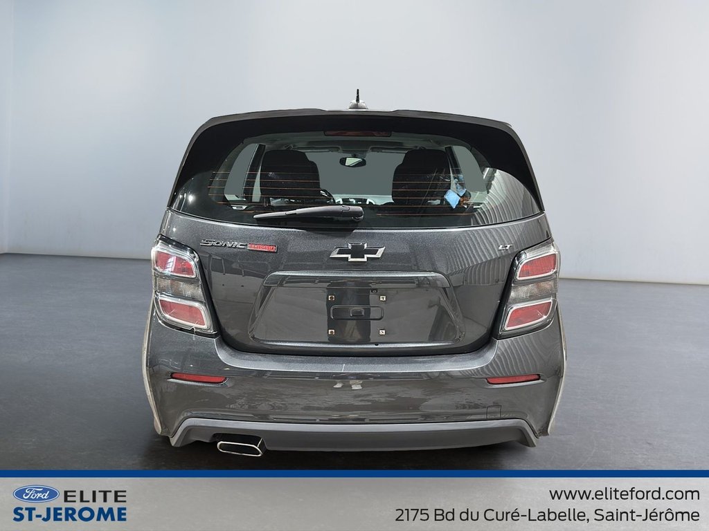 2018 Chevrolet Sonic LT in Charlemagne, Quebec - 5 - w1024h768px