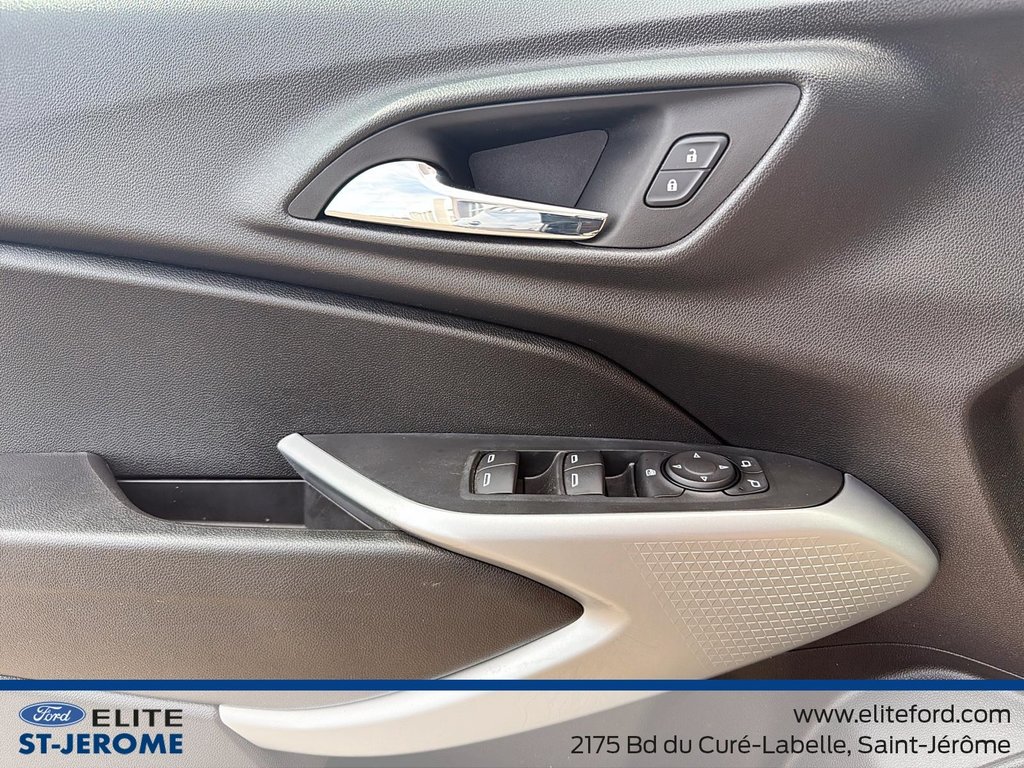 2024 Chevrolet Trax 1RS , SIEGES ET VOLANT CHAUFFANTS, DEM. A DISTANCE in Charlemagne, Quebec - 10 - w1024h768px