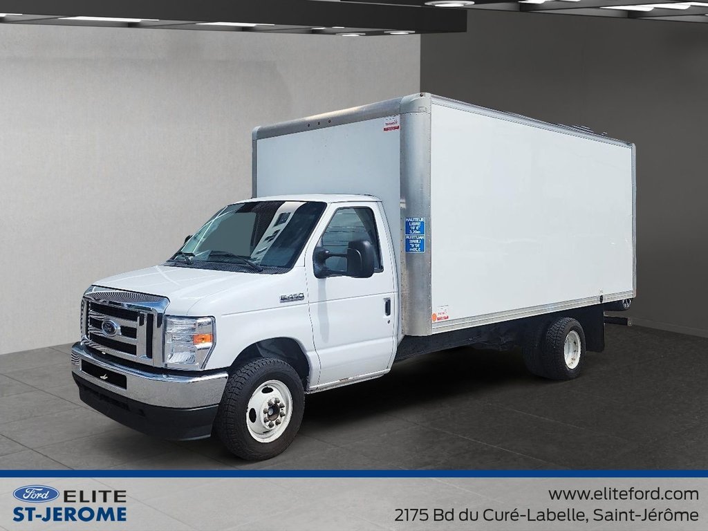 Ford E-Series Cutaway E-450,EMPATTEMENT 176PO,7,3L V8,*INSPECTION FAITE* 2022 à Charlemagne, Québec - 1 - w1024h768px