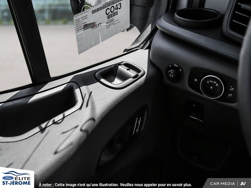2023 Ford E-Transit Cargo Van in Charlemagne, Quebec - 16 - w1024h768px