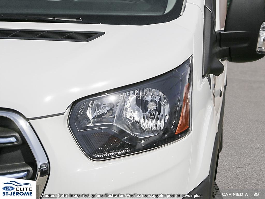 2023 Ford E-Transit Cargo Van in Charlemagne, Quebec - 10 - w1024h768px