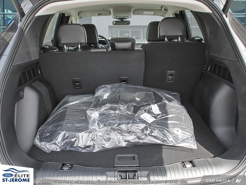 Ford Escape PHEV PHEV 2025 à Charlemagne, Québec - 7 - w1024h768px