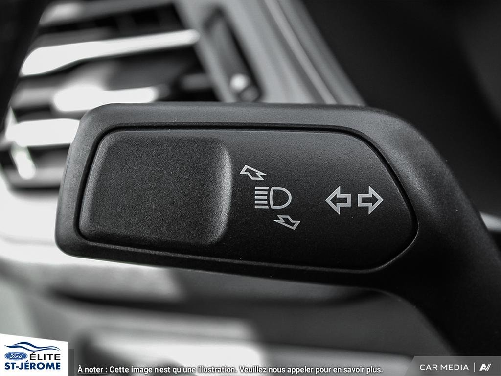 2025 Ford Escape PHEV PHEV in Charlemagne, Quebec - 25 - w1024h768px