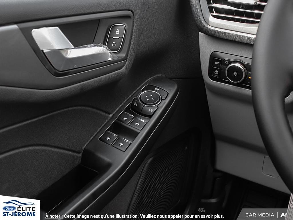 Ford Escape PHEV PHEV 2025 à Charlemagne, Québec - 15 - w1024h768px
