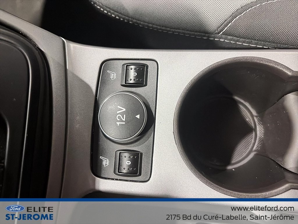 2016 Ford Escape SE,FWD in Charlemagne, Quebec - 25 - w1024h768px