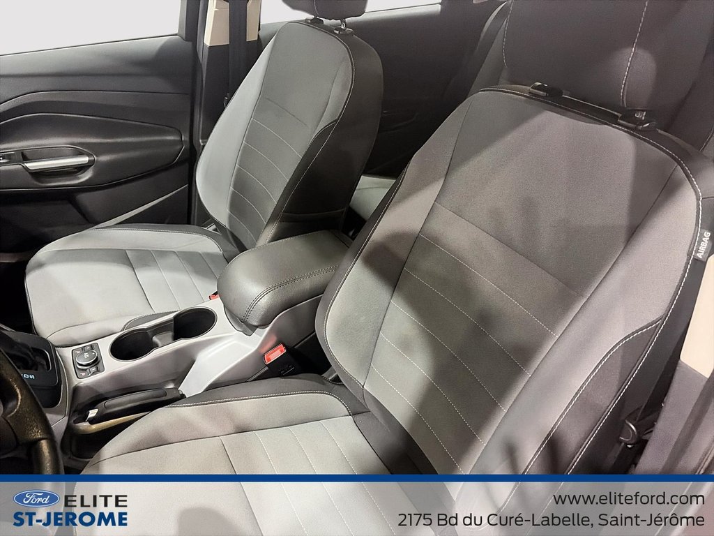 2016 Ford Escape SE,FWD in Charlemagne, Quebec - 17 - w1024h768px